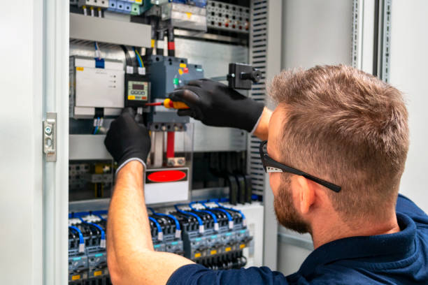 Best Commercial Electrical Services  in Cypress Lake, FL